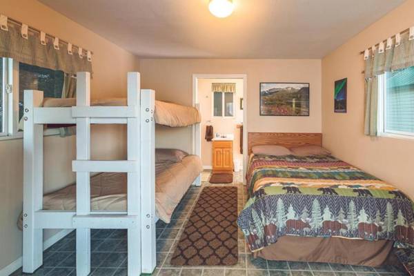 Cabin 3 Lynn View Lodge