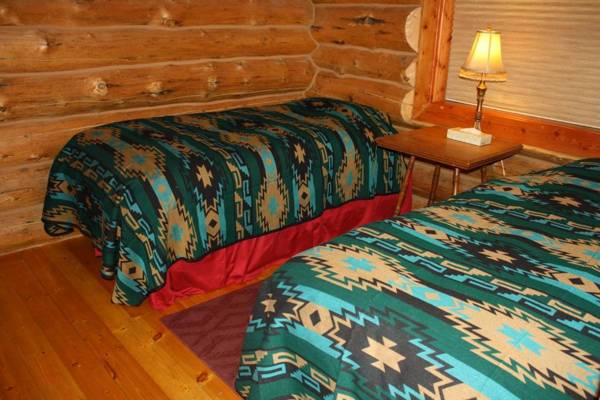 Hearthstone Elegant Lodge by the River