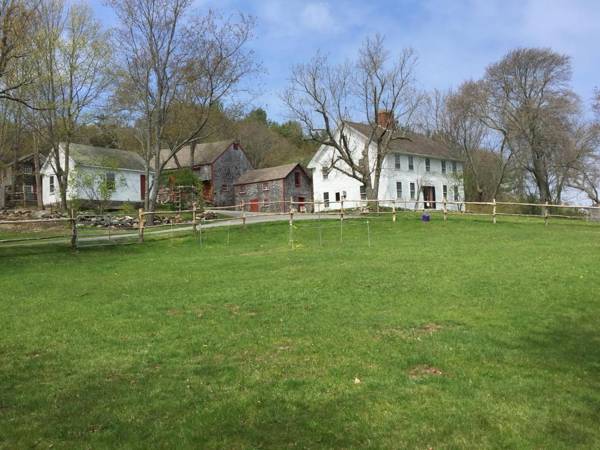 Cedar Hill Farm B & B