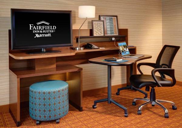 Workspace - Fairfield Inn & Suites by Marriott Omaha Papillion