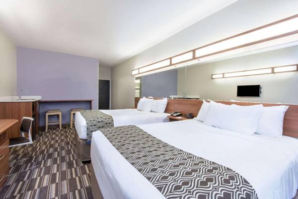 Microtel Inn & Suites by Wyndham Cadiz