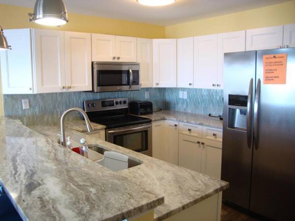 Put-in-Bay Waterfront Condo #110