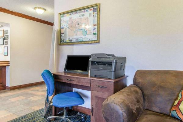 Workspace - Quality Inn & Suites Titusville