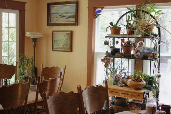 Historic Smith Hotel B&B