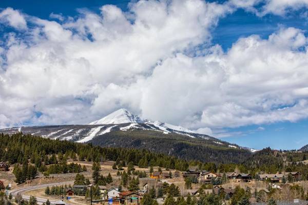 Residence Inn by Marriott Big Sky/The Wilson Hotel