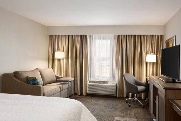 Hampton Inn & Suites Minooka