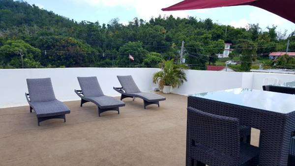 Fully Air-Conditioned Beach Front Penthouse Apartment