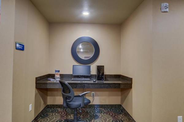 Workspace - Cobblestone Inn & Suites-Kersey