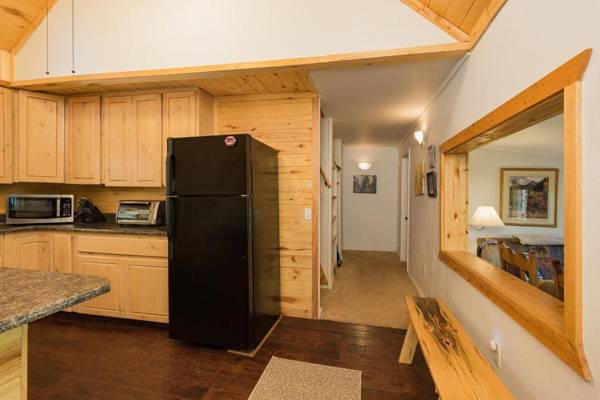 Nellie May Cabin on Vallecito Lake