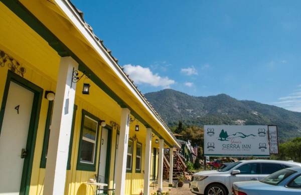 Genas's Sierra Inn & Restaurant