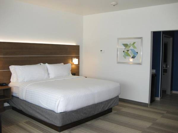 Holiday Inn Express & Suites - Houston NW - Cypress Grand Pky an IHG Hotel