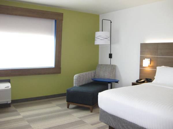 Holiday Inn Express & Suites - Houston NW - Cypress Grand Pky an IHG Hotel