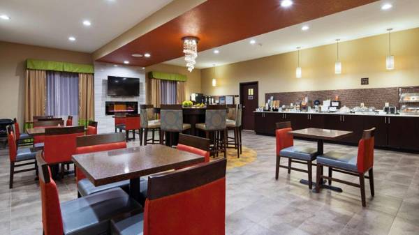 Best Western Plus Fairview Inn & Suites