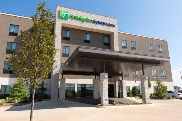Holiday Inn Express & Suites - Kingfisher an IHG Hotel