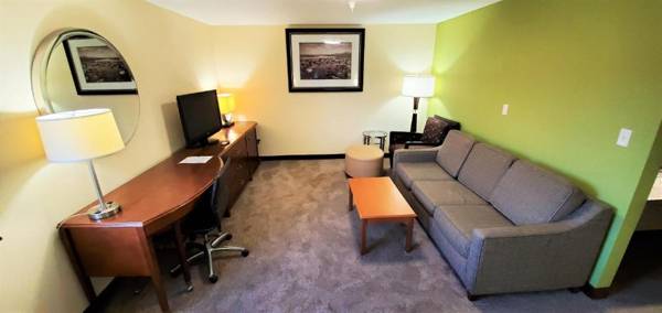 Workspace - Travel Inn and Suites