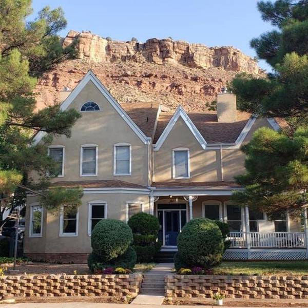 Tyler Inn at Zion