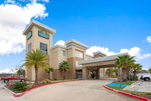 La Quinta by Wyndham Lake Charles - Westlake