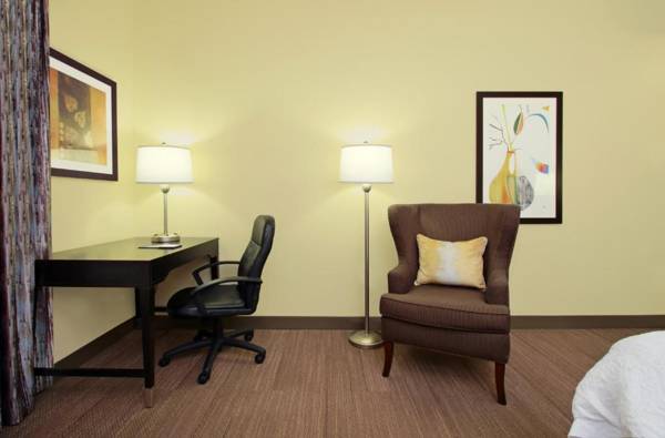 Workspace - Hampton Inn Winfield