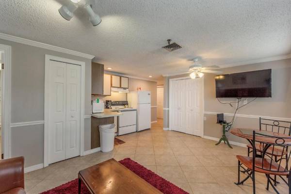 200 Beach Place Condos