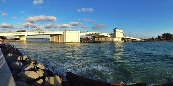 200 Beach Place Condos