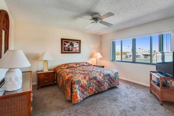Land End #201 building 5 - Gulfview