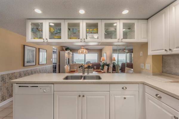 #210 Beach Place Condos