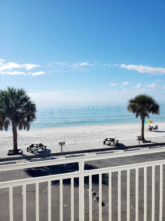 Sunset Chateau Beach Front Condo Star5Vacations