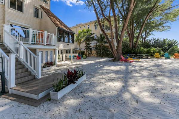 Sunset Beach House 3BR - Amazing beach house!