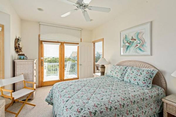 Prime Time by Oak Island Accommodations