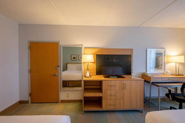 Workspace - Holiday Inn Manahawkin/Long Beach Island an IHG Hotel