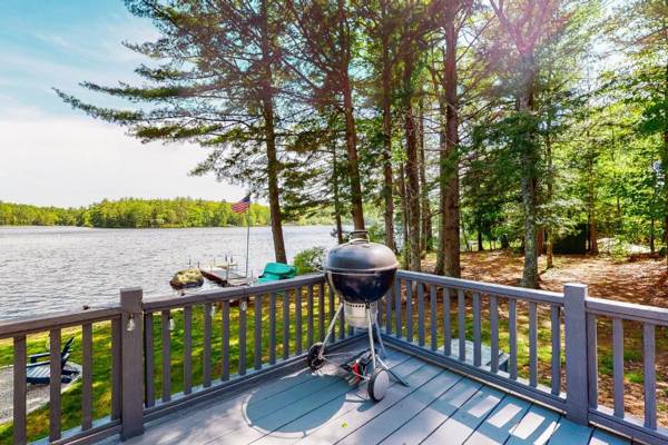 Lakefront Cabin