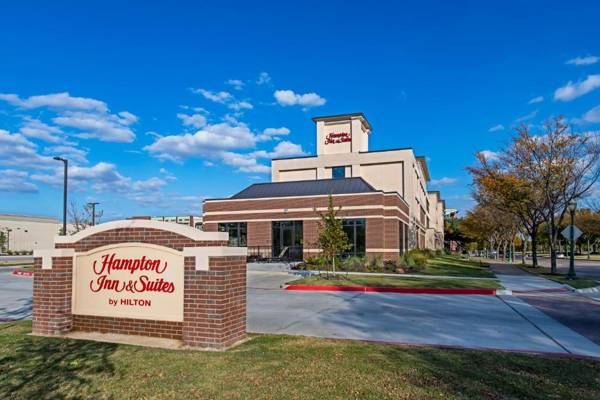 Hampton Inn & Suites Keller Town Center