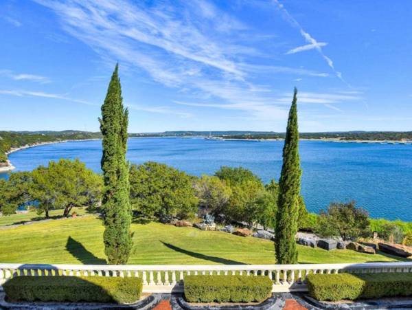 THE ABOVE LAGO CASTILLE on Lake Travis