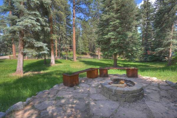 Seven Pines Cabin in Vallecito Lake Area