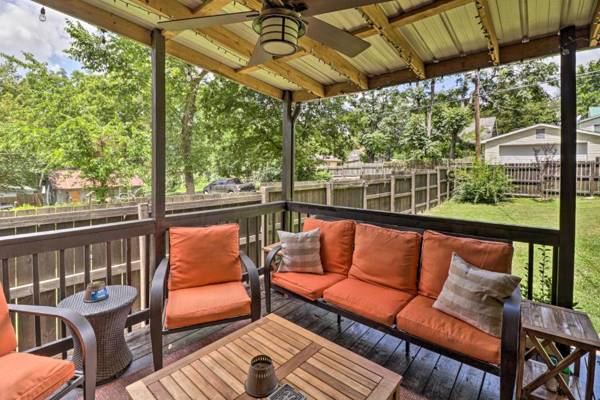 Country-Chic Cotter Home with Outdoor Living Space!