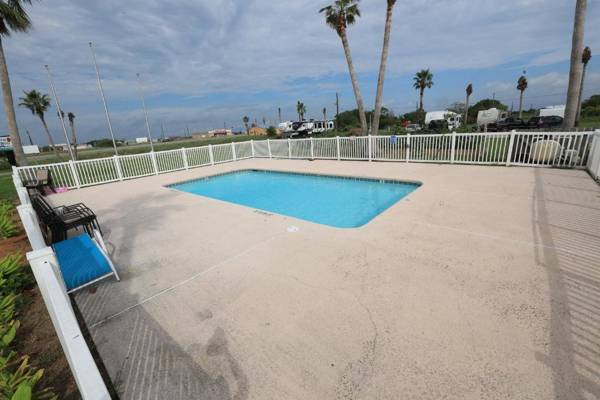 Coastal Bend Motel & RV Park