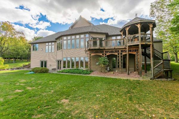 Luxurious Finger Lakes Home with Home Gym Game Room