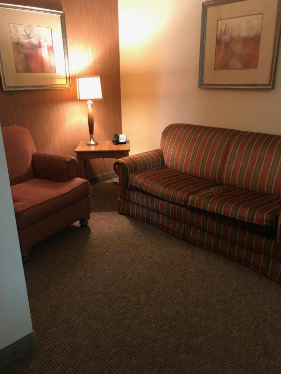 Randolph Inn and Suites