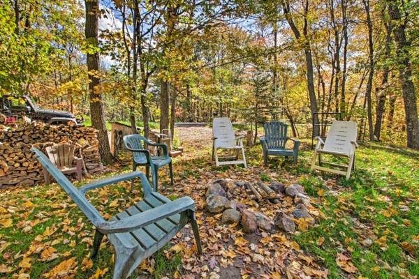 Cozy Retreat with Fire Pit Less Than 1 Mi to Mille Lacs Lake