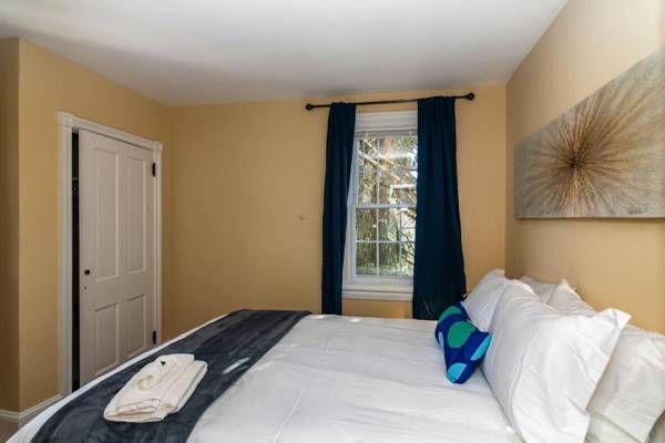 915CountyLineRoad Luxury Mainline Train Colleges