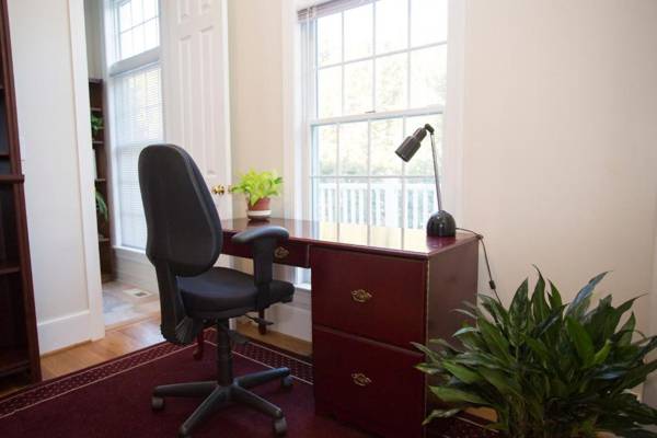 Workspace - Loudoun Valley Manor B&B