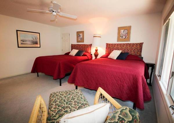 395 Tarpon Boulevard - Four Bedroom House