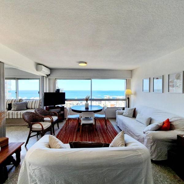 TORRE806 AP ACONCHEGANTE VISTA MAR em PUNTA DEL ESTE