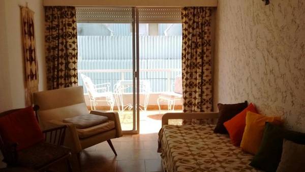 ACOGEDOR DEPARTAMENTO EN EL CENTRO DE PUNTA DEL ESTE