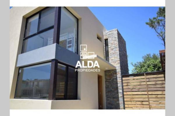 ALBATROS Moderno Dúplex a 80 metros de la Playa San Francisco Uruguay