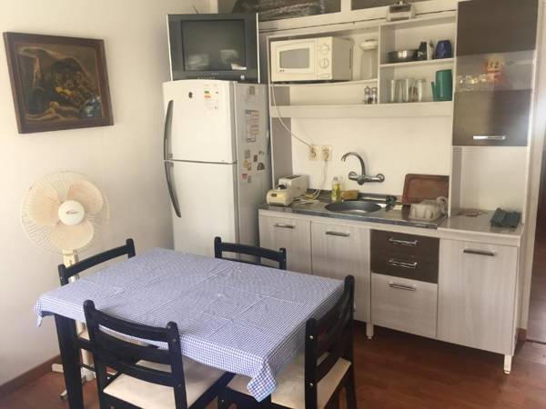 Apartamento aire acondicionado wifi Netflixcerca de la Playa Mansa y Centro Maldonado