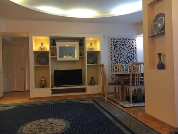 3-Bedroom Apartment on Ohunboboev