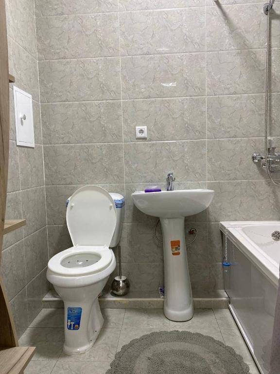 Green Park Apartment