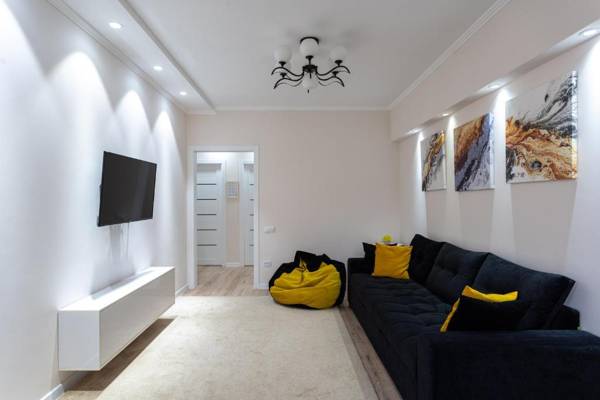 Senate Square Apartment