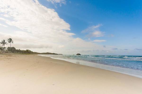 Agua Dorada Beach Hotel